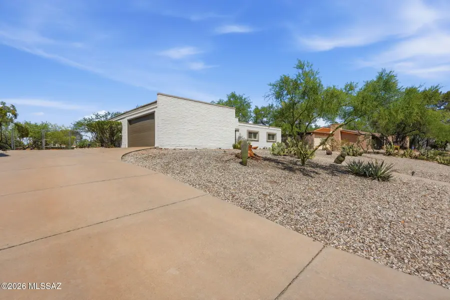 3331 N Camino Los Brazos, Tucson, AZ 85750 - #3