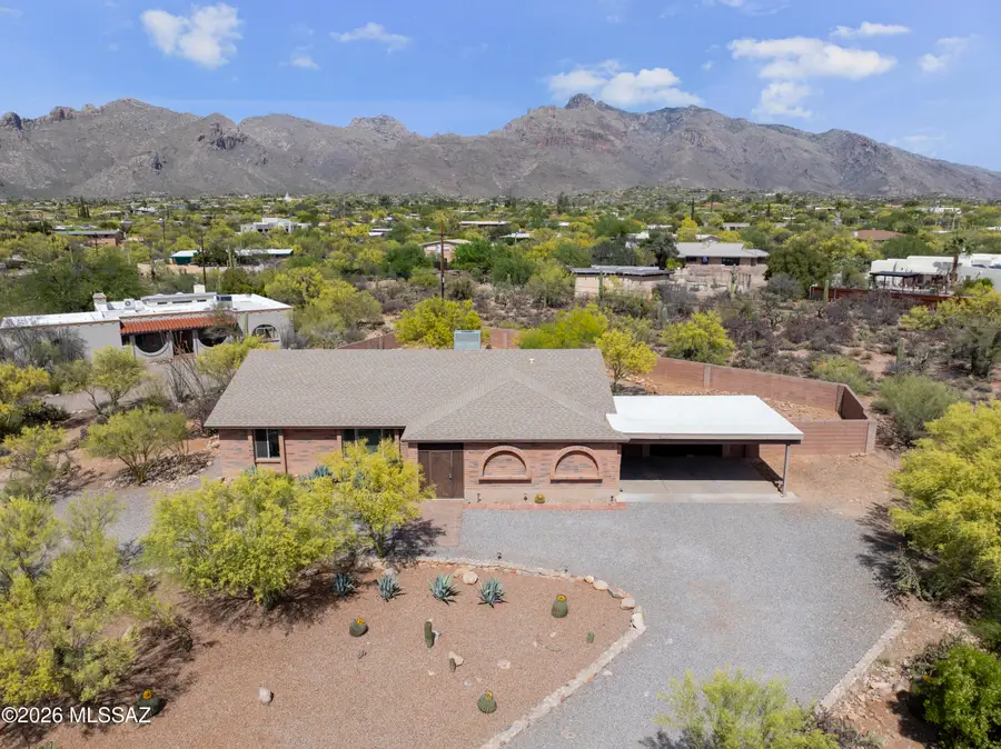 6502 N Calle De Estevan, Tucson, AZ 85718 - #2