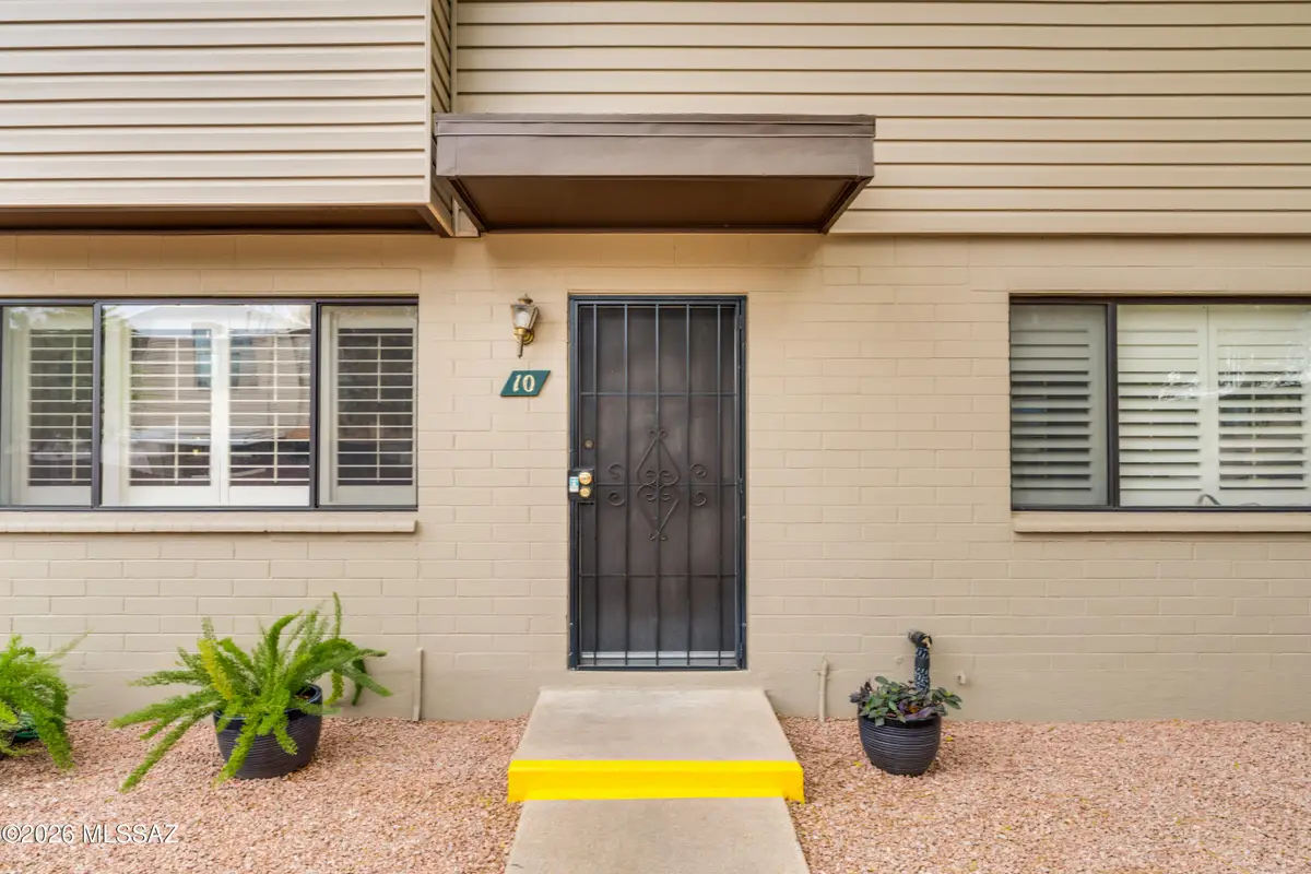 1330 S Avenida Polar, Tucson, AZ 85710 - #1