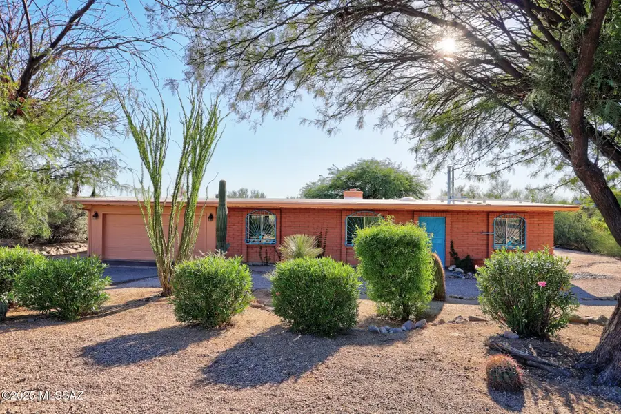 3841 N Four Winds, Tucson, AZ 85750 - #2