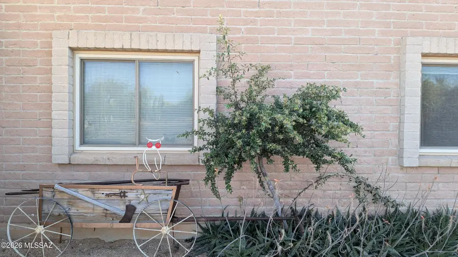 2241 W Kendra, Tucson, AZ 85741 - #3
