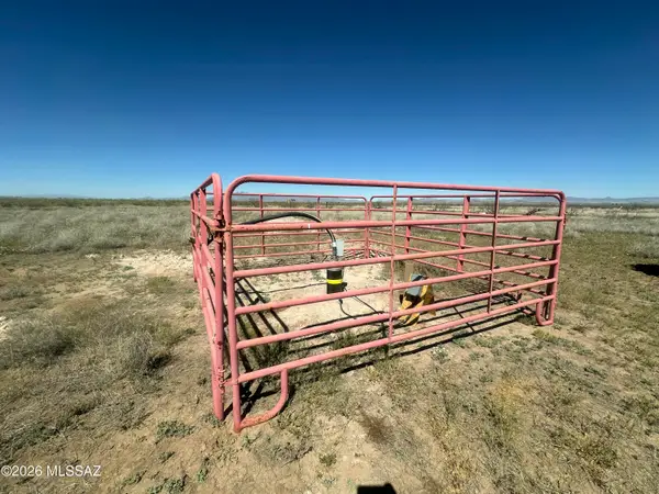 TBD E Indian Ridge, Willcox, AZ 85643