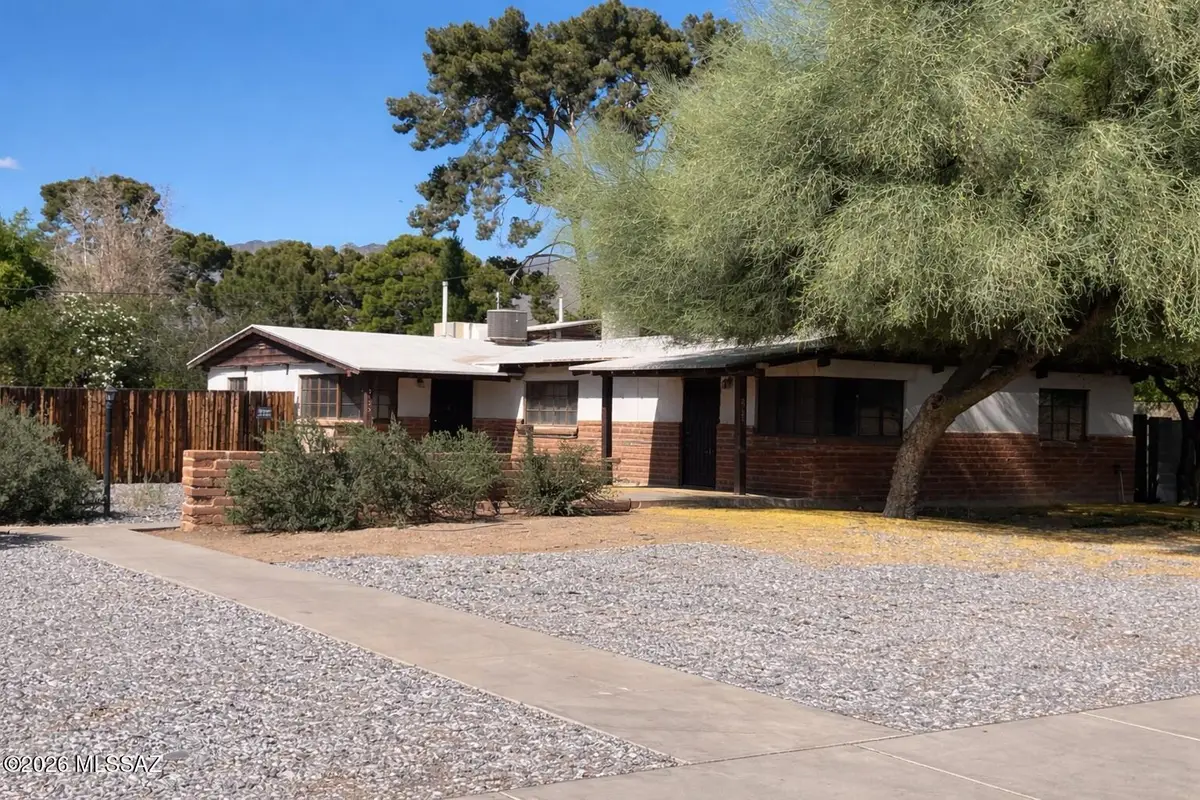 2721 E Fort Lowell, Tucson, AZ 85716 - #1