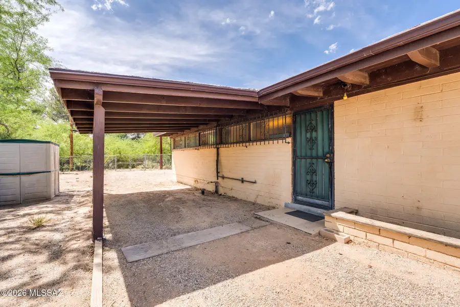 1901 N Calle Serena, Tucson, AZ 85712 - #2