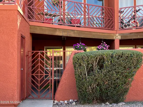 6255 N Camino Pimeria Alta, Tucson, AZ 85718