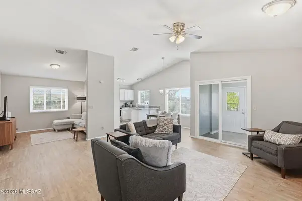 11561 N Eagle Peak, Oro Valley, AZ 85737