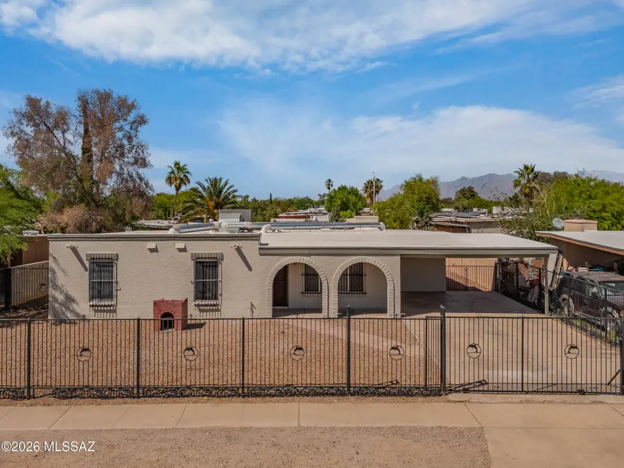 230 W Bilby, Tucson, AZ 85706 - #2