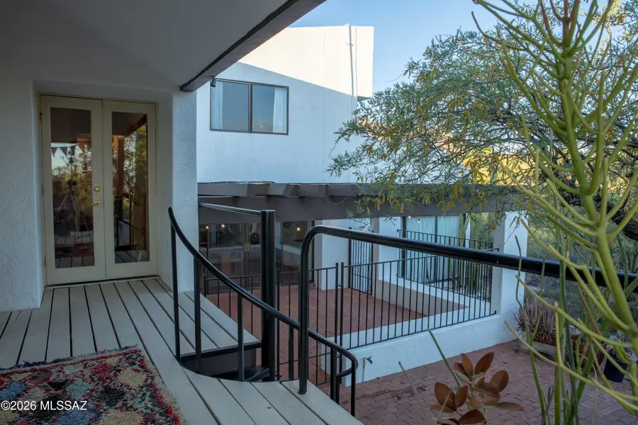 6715 N Camino Padre Isidoro, Tucson, AZ 85718 - #3