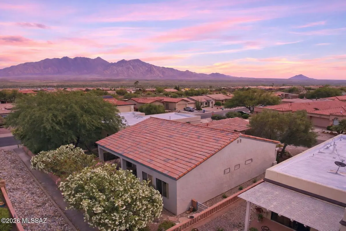 1894 W Amblemorn, Green Valley, AZ 85622 - #1