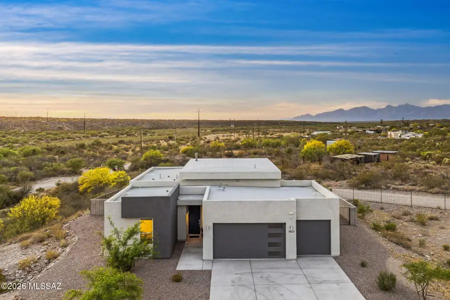 9820 S Rolling Water, Vail, AZ 85641 - #2