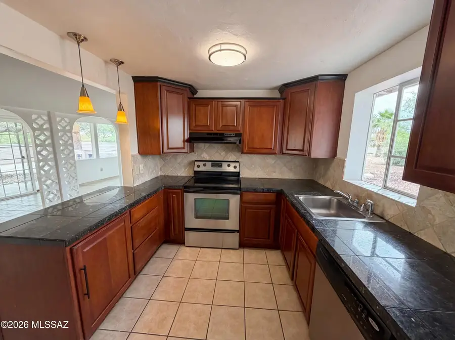 5211 E 20th, Tucson, AZ 85711 - #2