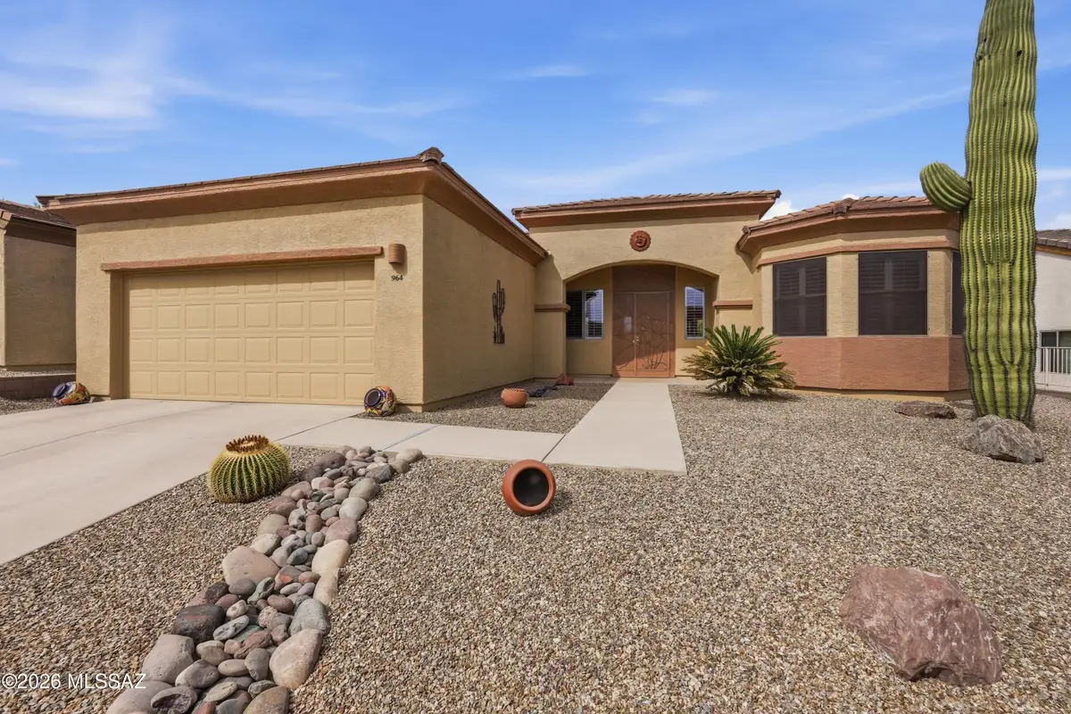 964 W Bosch, Green Valley, AZ 85614 - #1