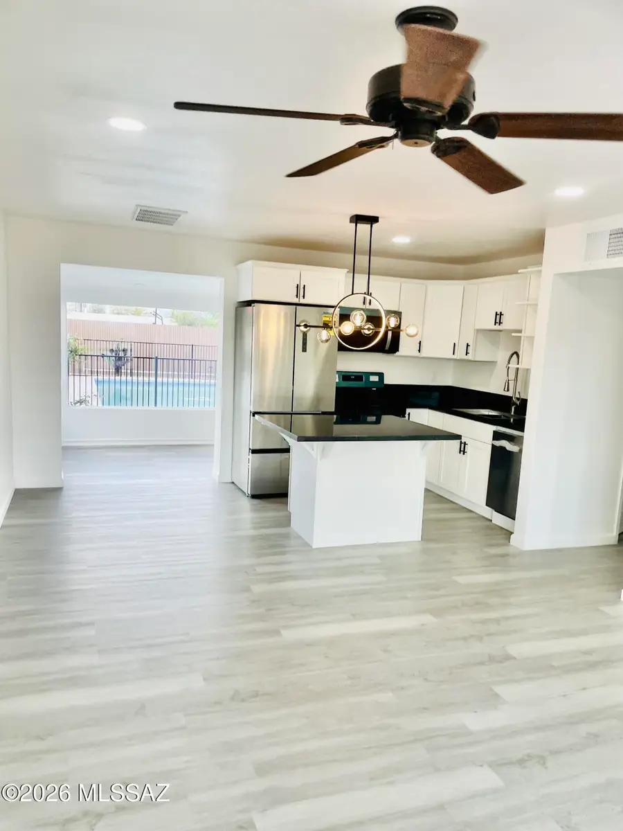 5801 E 30th, Tucson, AZ 85711 - #2