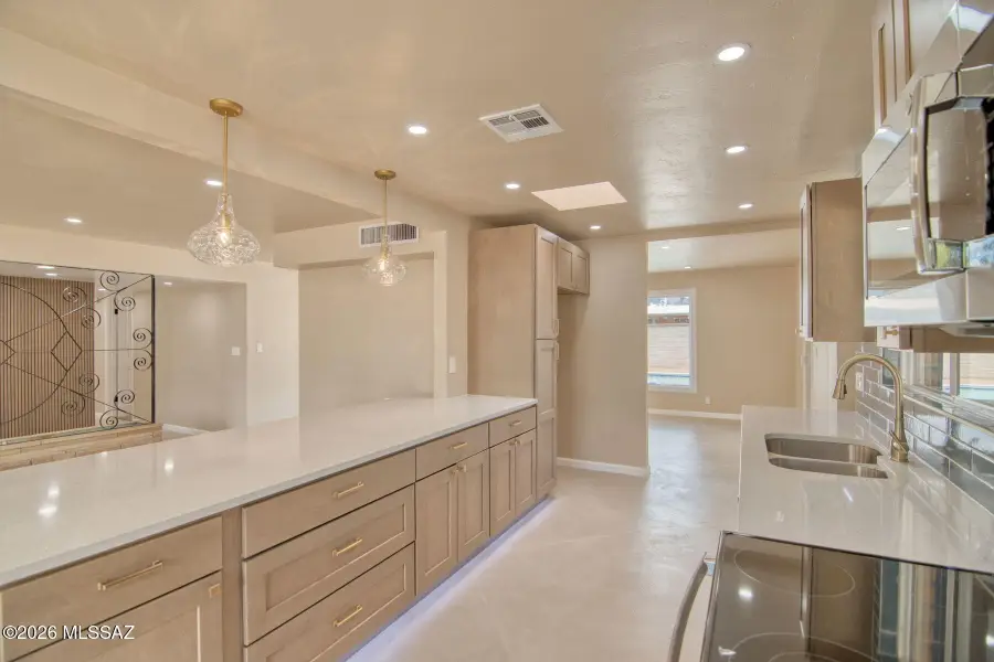 6625 E Paseo San Ciro, Tucson, AZ 85710 - #3