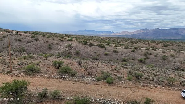 1774 Arena, Rio Rico, AZ 85648