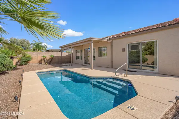 7472 W Cosmic Sky, Tucson, AZ 85743