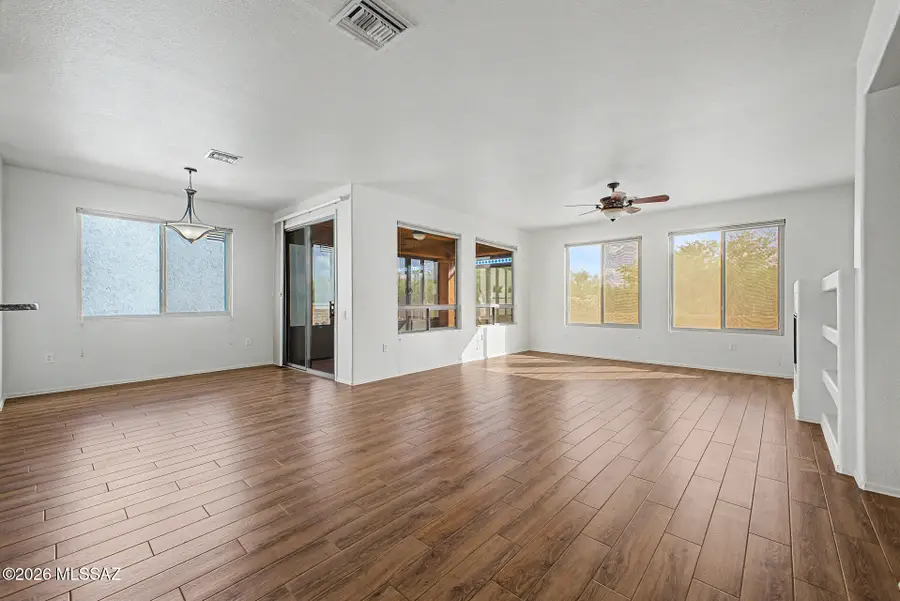 2233 W Gramercy, Green Valley, AZ 85622 - #2