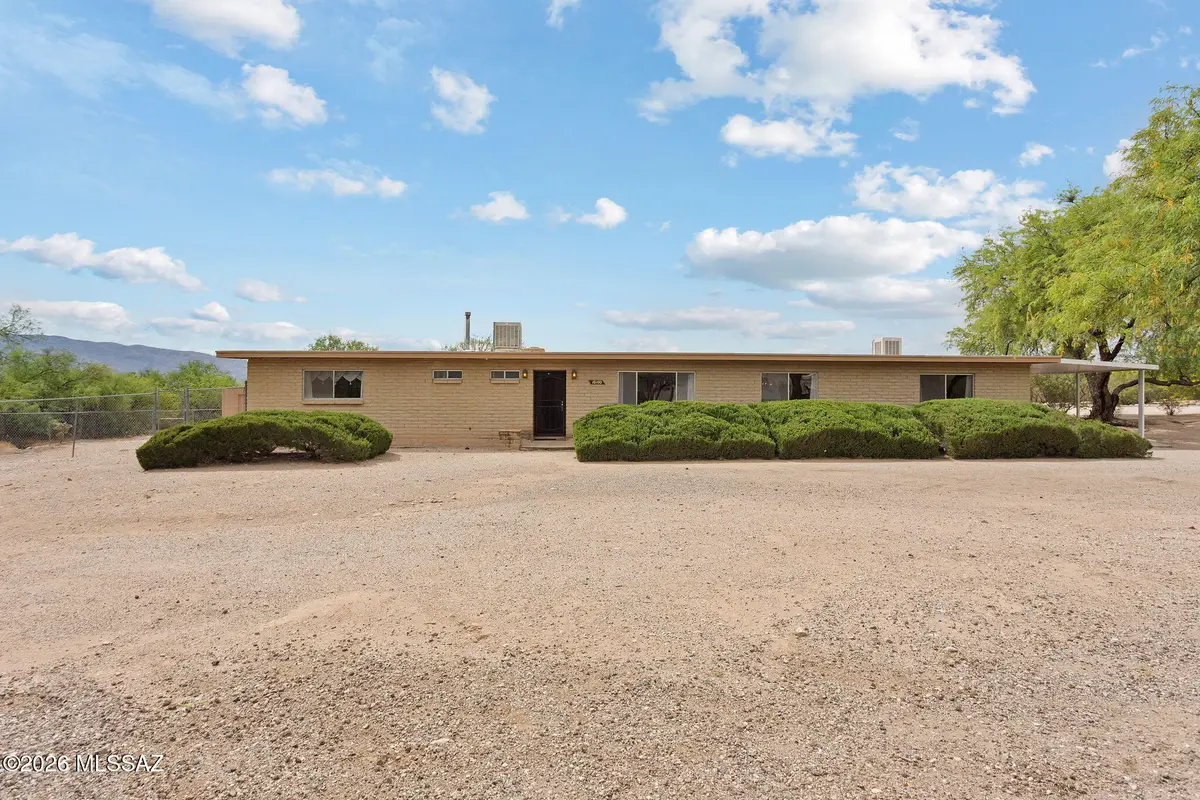 10100 E Moccasin, Tucson, AZ 85749 - #1