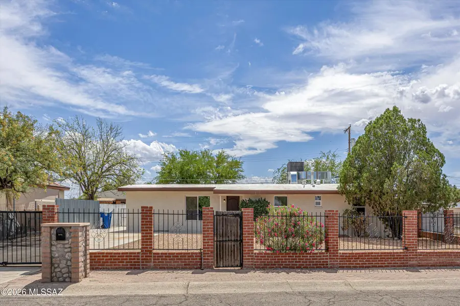 5640 E Calle Aurora, Tucson, AZ 85711 - #3