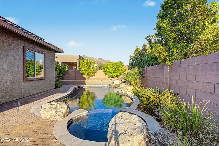 1637 W Aristides, Oro Valley, AZ 85704 - #3