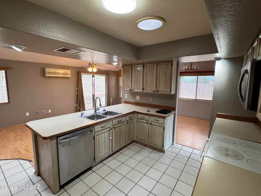 9946 E Leila, Tucson, AZ 85730 - #3