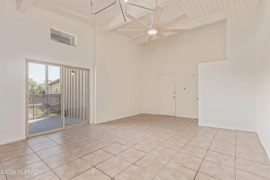 2525 N Alvernon, Tucson, AZ 85712 - #3