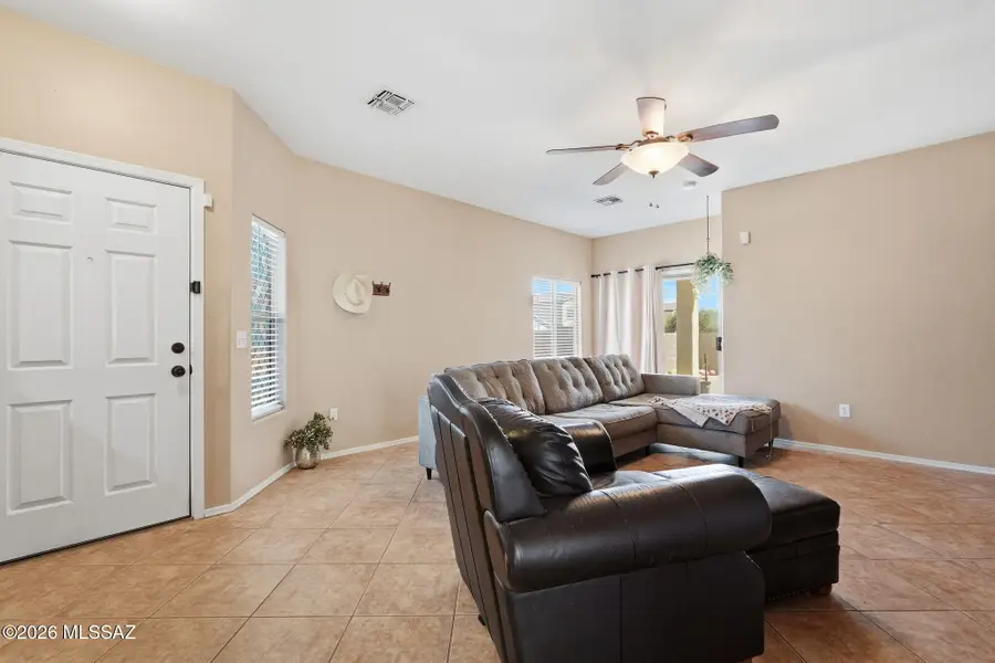 486 E Placita Lezna, Sahuarita, AZ 85629 - #3
