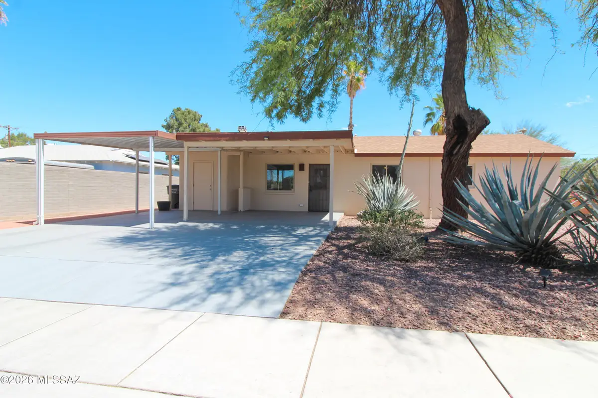 1715 S Bristol, Tucson, AZ 85713 - #1