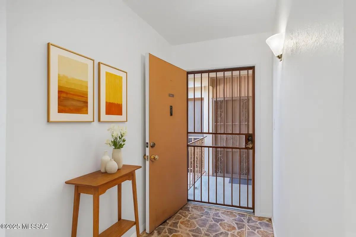 1600 N Wilmot, Tucson, AZ 85712 - #1