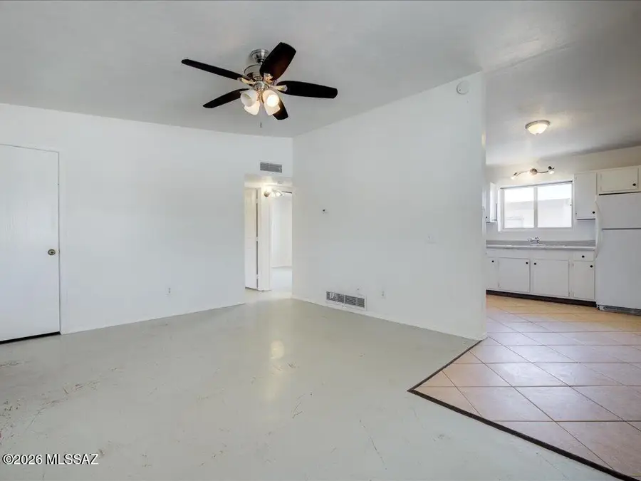 1810 E Miles, Tucson, AZ 85719 - #3