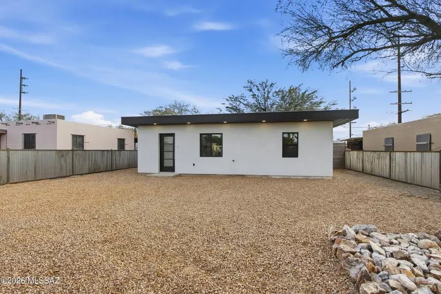 2208 E 19th, Tucson, AZ 85719 - #2