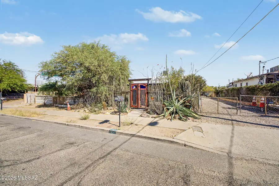 328 W 38th, Tucson, AZ 85713 - #2