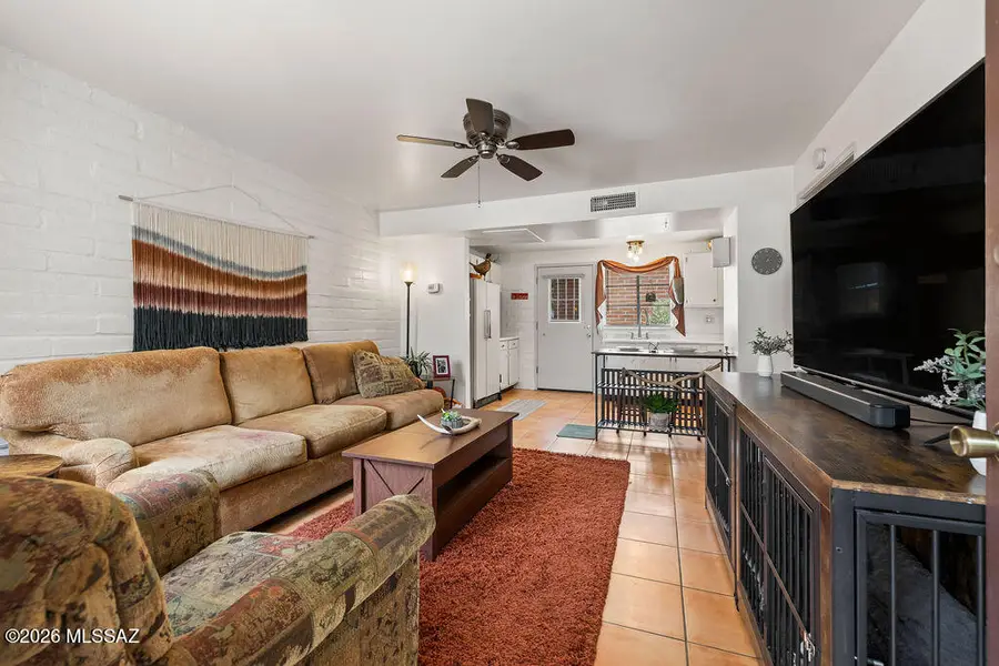 341 W Camino Penasco, Green Valley, AZ 85614 - #3