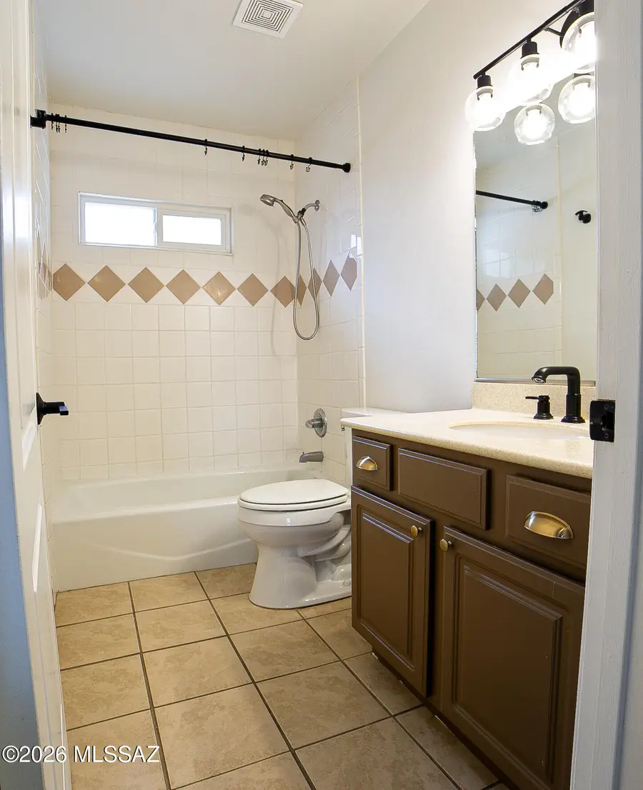 205 S Bowie, Willcox, AZ 85643 - #3