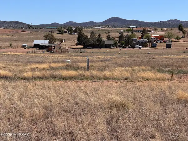 23 Vaughn Loop, Elgin, AZ 85611