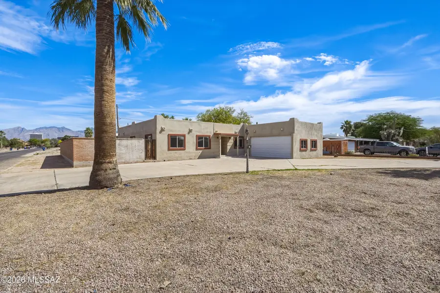 5203 E 18th, Tucson, AZ 85711 - #2