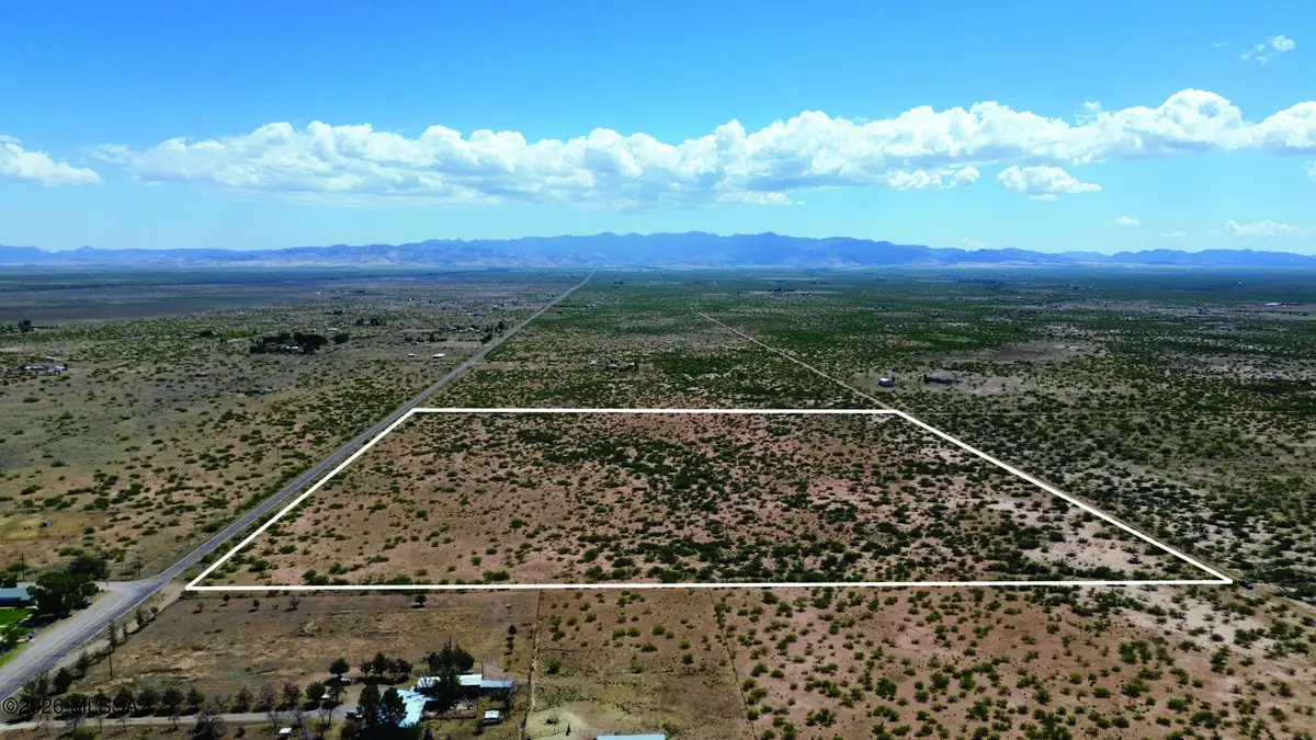 38.67 Lydy, Pearce, AZ 85625 - #1
