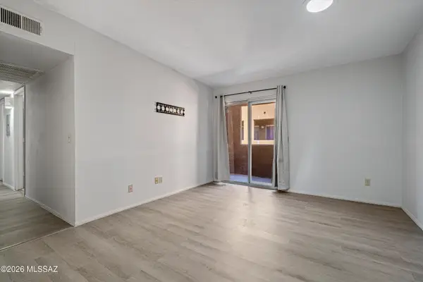 1810 E Blacklidge, Tucson, AZ 85719