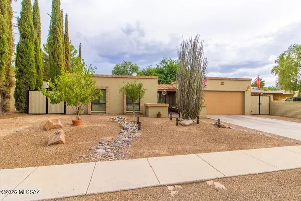 7410 E La Cienega, Tucson, AZ 85715