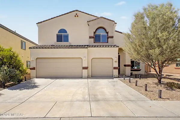 9855 N Crook, Tucson, AZ 85742
