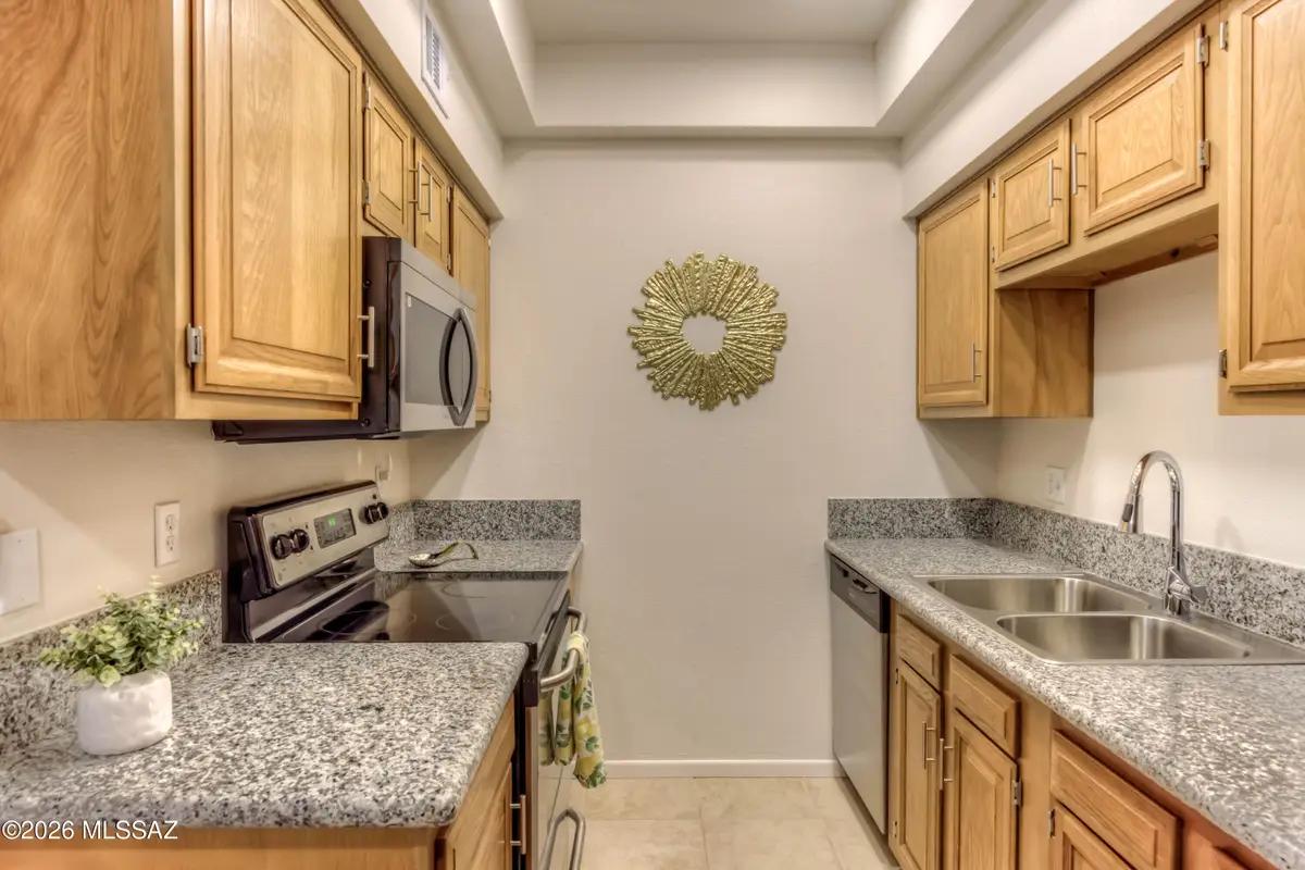 5750 N Camino Esplendora, Tucson, AZ 85718 - #1