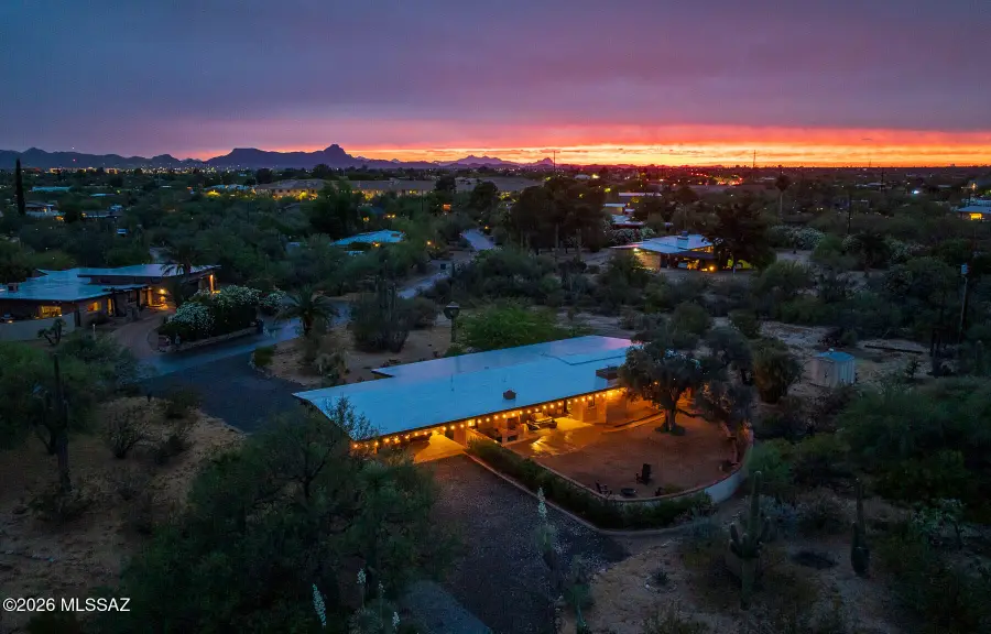 980 W Comobabi, Tucson, AZ 85704 - #3
