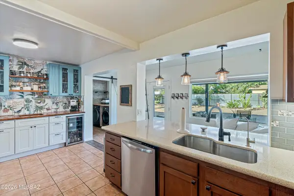 918 N Montezuma, Tucson, AZ 85711