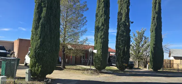 817 N Ridgeview, Huachuca City, AZ 85616