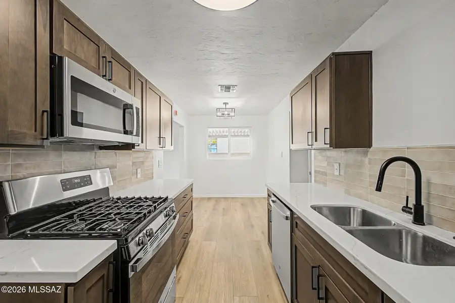 4608 E Timrod, Tucson, AZ 85711 - #3