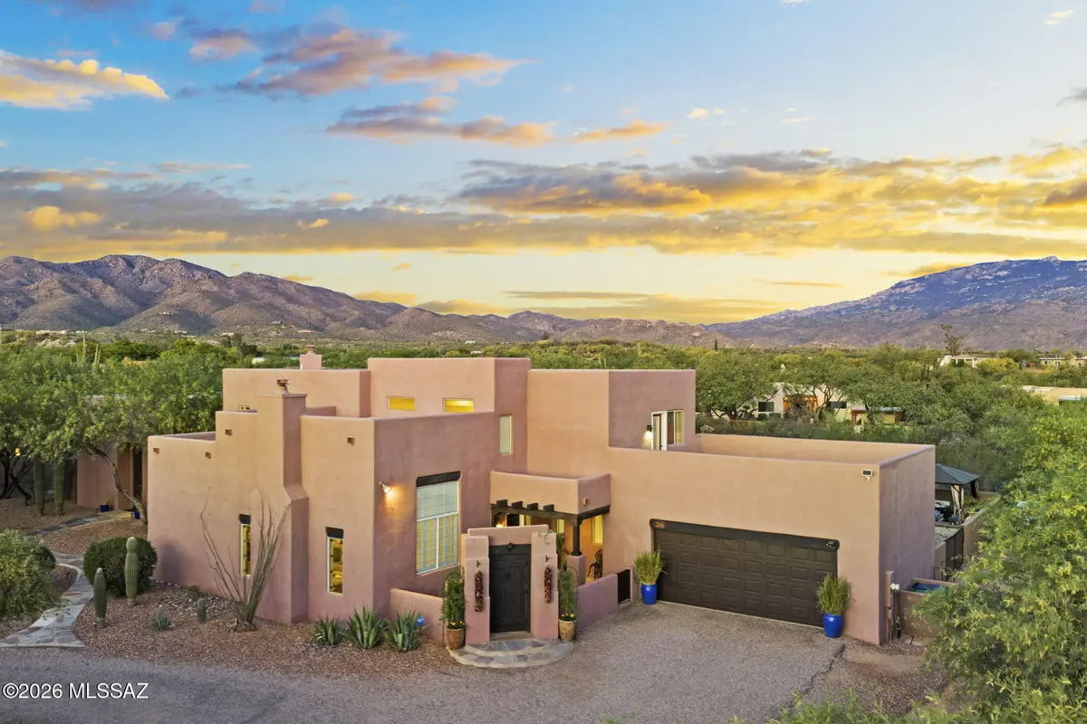 2500 N Buttercup, Tucson, AZ 85749 - #1