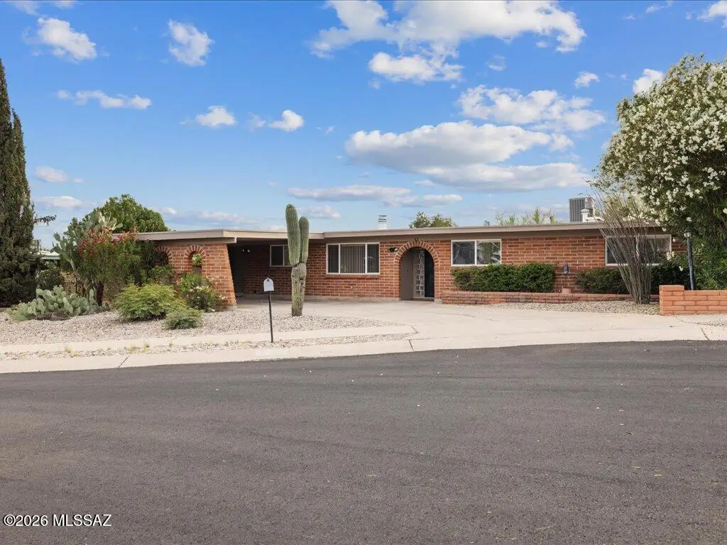 2912 S Rocene, Tucson, AZ 85730 - #1