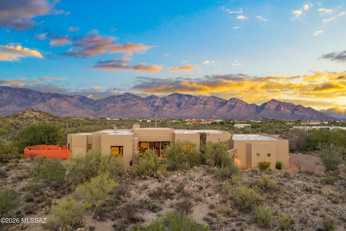 14050 N Hawk Canyon, Tucson, AZ 85755 - #1