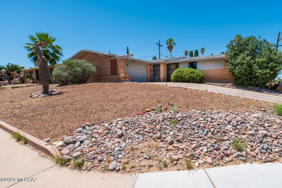 2002 S Camino Seco, Tucson, AZ 85710 - #1
