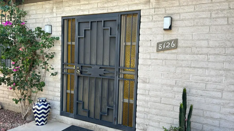 8126 N Madrid, Tucson, AZ 85704 - #2